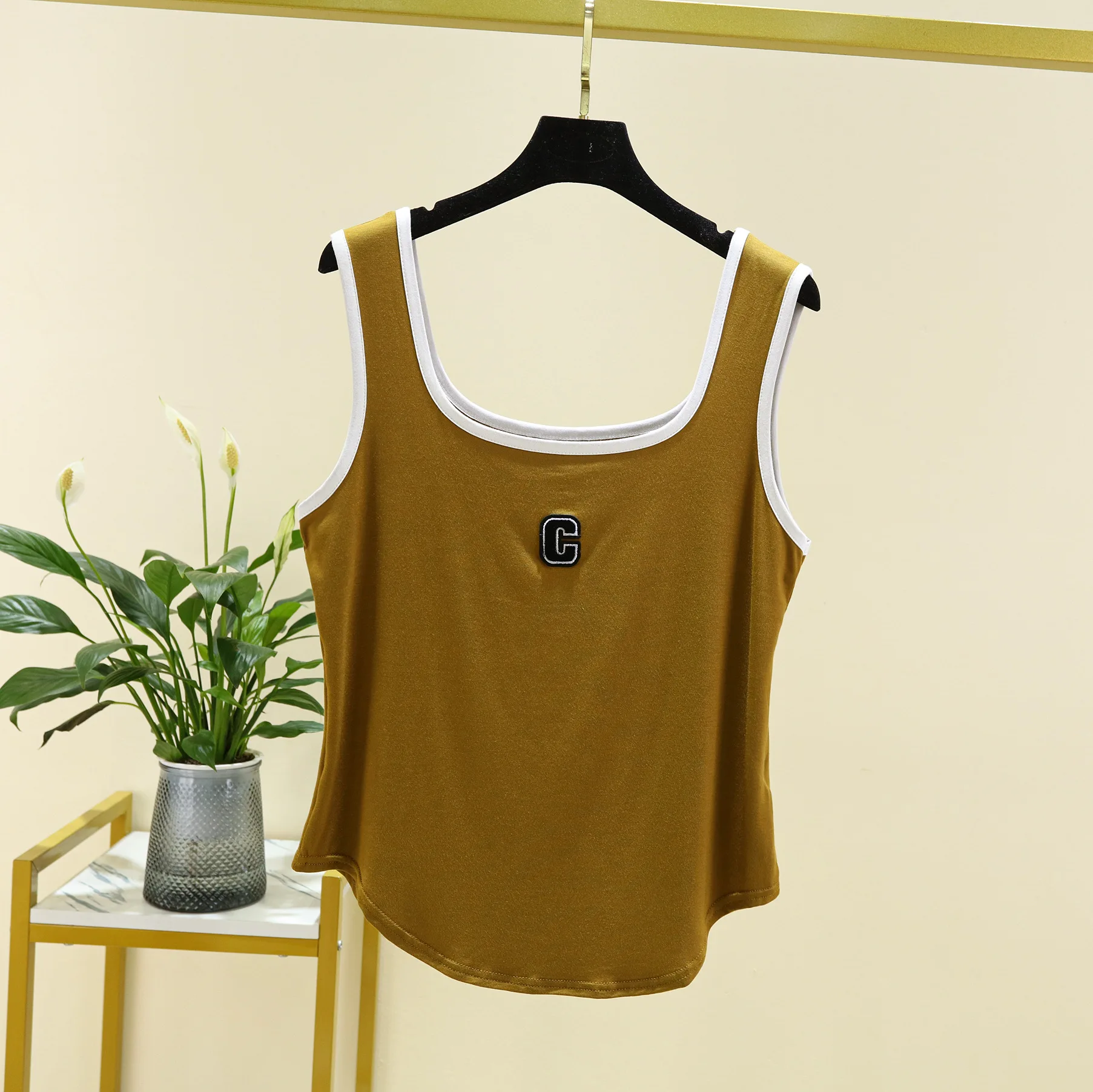 

Майка женская Модальная с квадратным вырезом, Свободный Топ без рукавов, тонкая однотонная кофта с толстой подкладкой, весна-лето