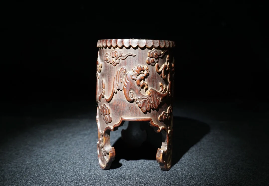 

Изысканные бамбуковые резные курильницы с тремя футами