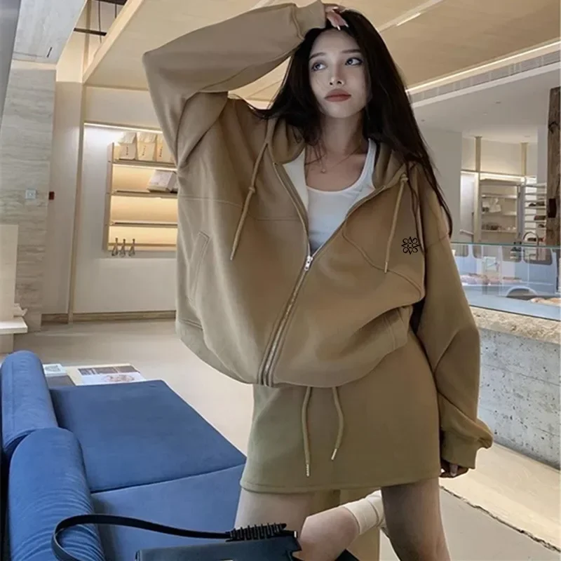 

Высококачественная одежда для гольфа Новинка Осень 2023 Роскошная брендовая одежда для гольфа женский спортивный костюм для тенниса Женский комплект юбка для гольфа