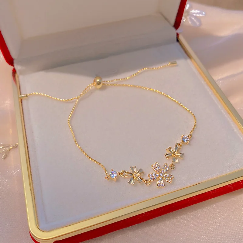

Micro-set Zircon Opal Petal Gold Colour Bracelet For Women 2022 New Personality Fashion Bracelet Wedding Jewelry Birthday Gifts