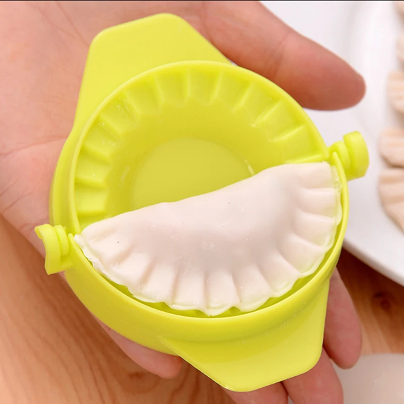 

Plastic Dumplings Mold Hand Dough Press Dumpling Maker Clip Lazy DIY Ravioli Pie Maker Jiaozi Making Gadget Kitchen Pastry Tools