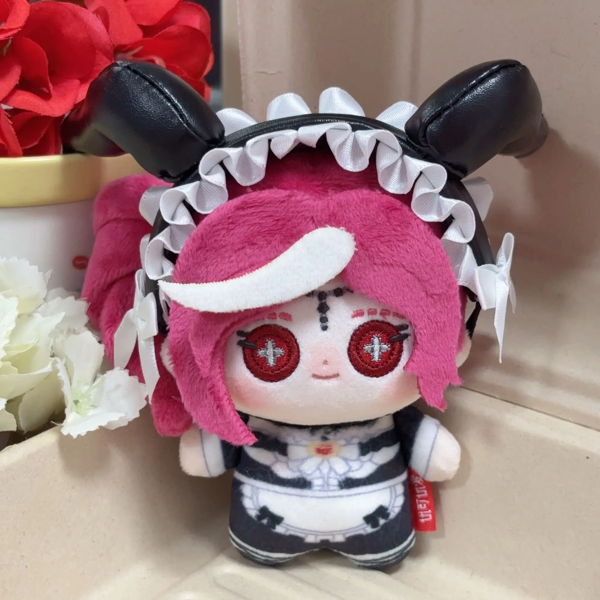 Фото Плюшевая кукла-талисман Identity V Фиона Гилман (Жрица) из аниме-игры, 10 см, для косплея и ролевых игр №1