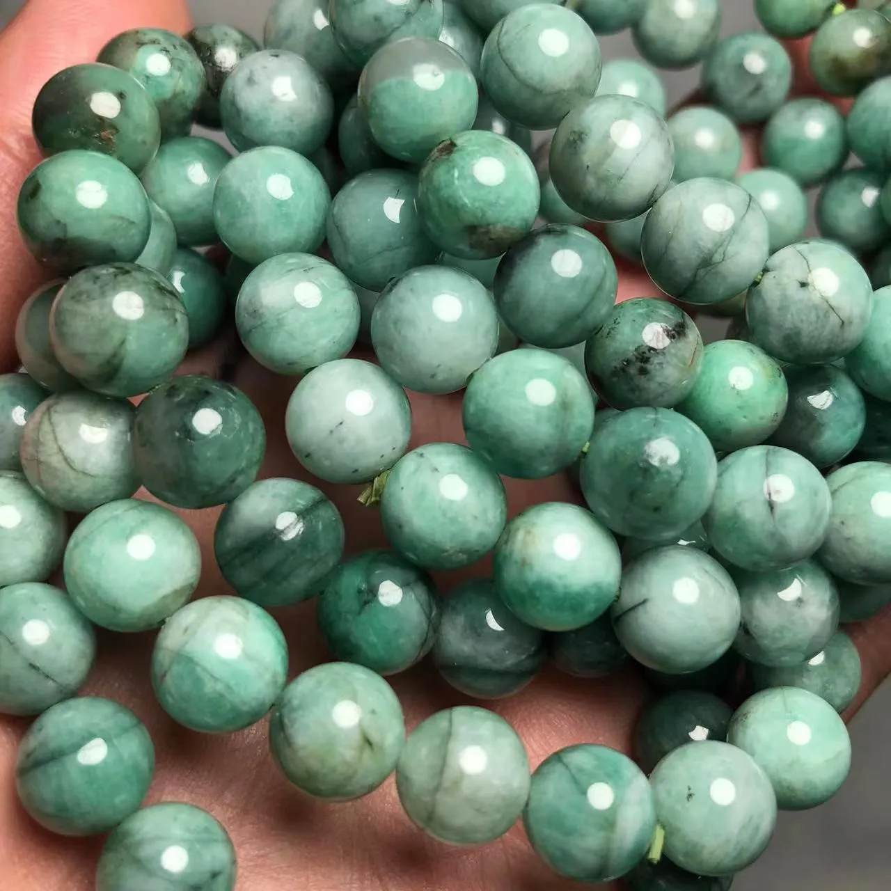 Meihan оптовая продажа натуральный A +++ Африканский изумруд драгоценный камень