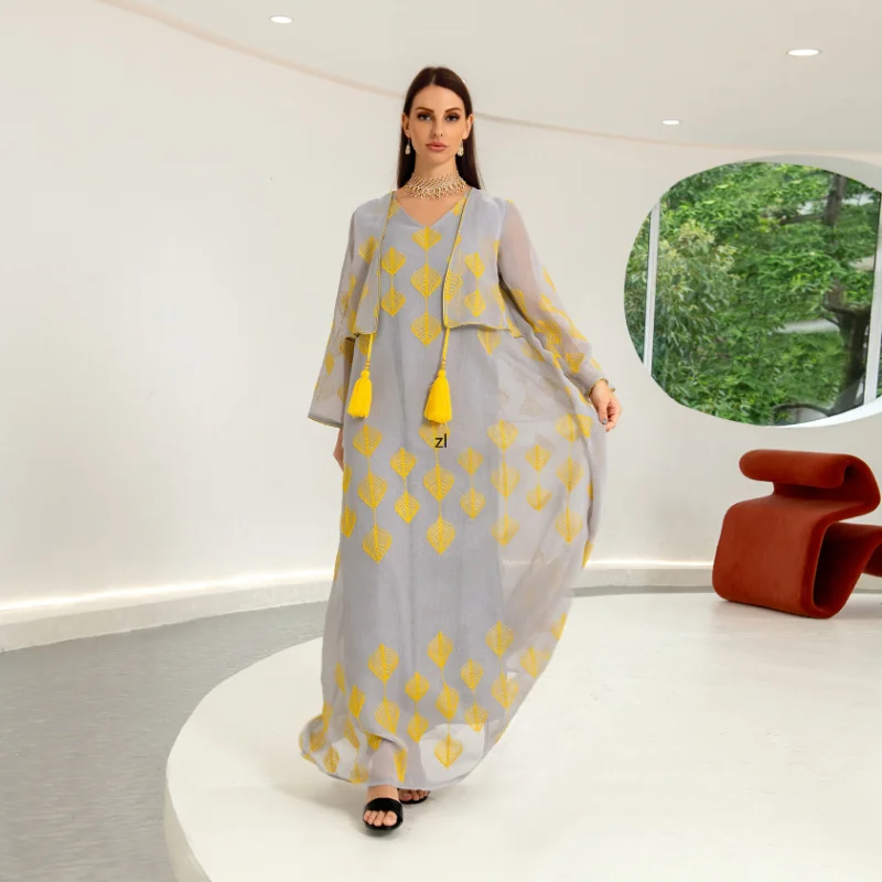 Arabic Dresses Women Caftan Marocain Mesh Abaya Embroidery Long Sleeve V-Neck Fake Two Piece Tassel Robe Femme Musulmane