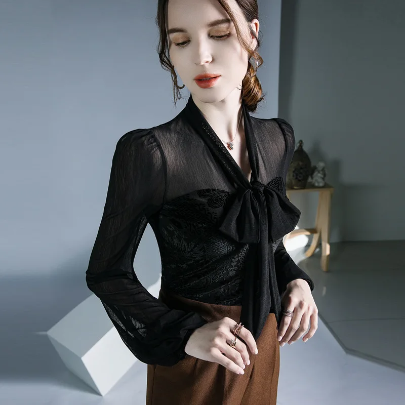 

HIgh Quality 2022 Women T-shirt Bandage Printi Design Female Autumn Sexy Crop Top Clothes Casual Fashion Blouses Grace Meeting