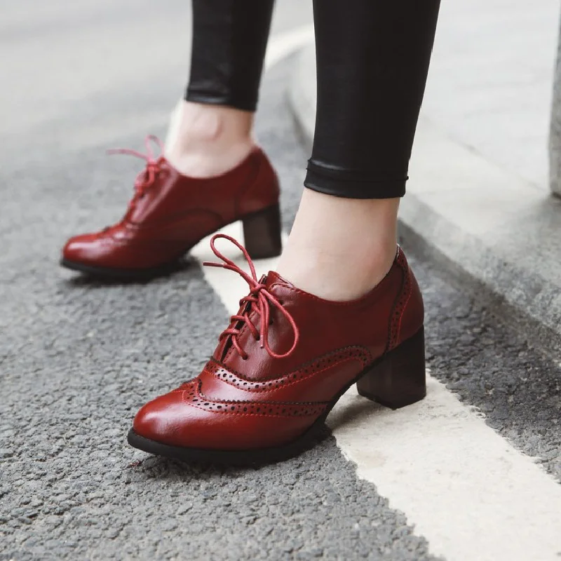 

Women's Pump Shallow Brogue Shoe Vintage Chunky Heel Cut Out Oxford Shoes Woman Lace Up Female Fashion Elegant Ladies Short Boot