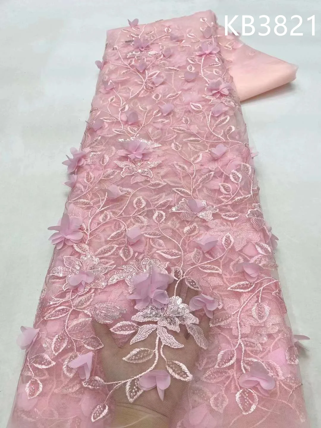 Африканская кружевная ткань с 3D цветами вышитая в Дубае новинка 2024 Тюль из бисера