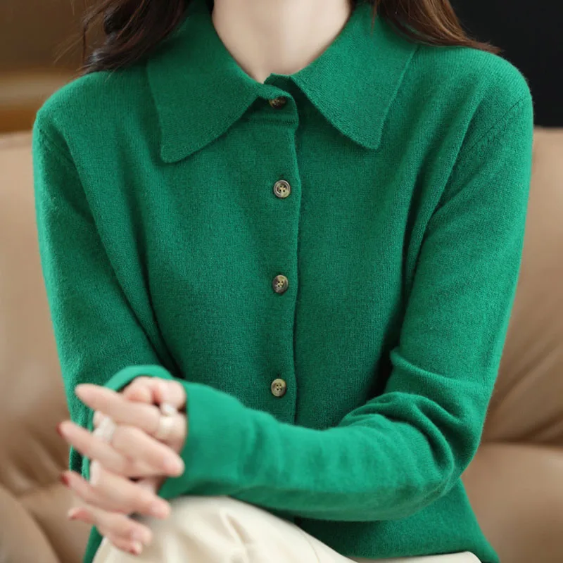 Женский трикотажный кардиган с отложным воротником длинным рукавом