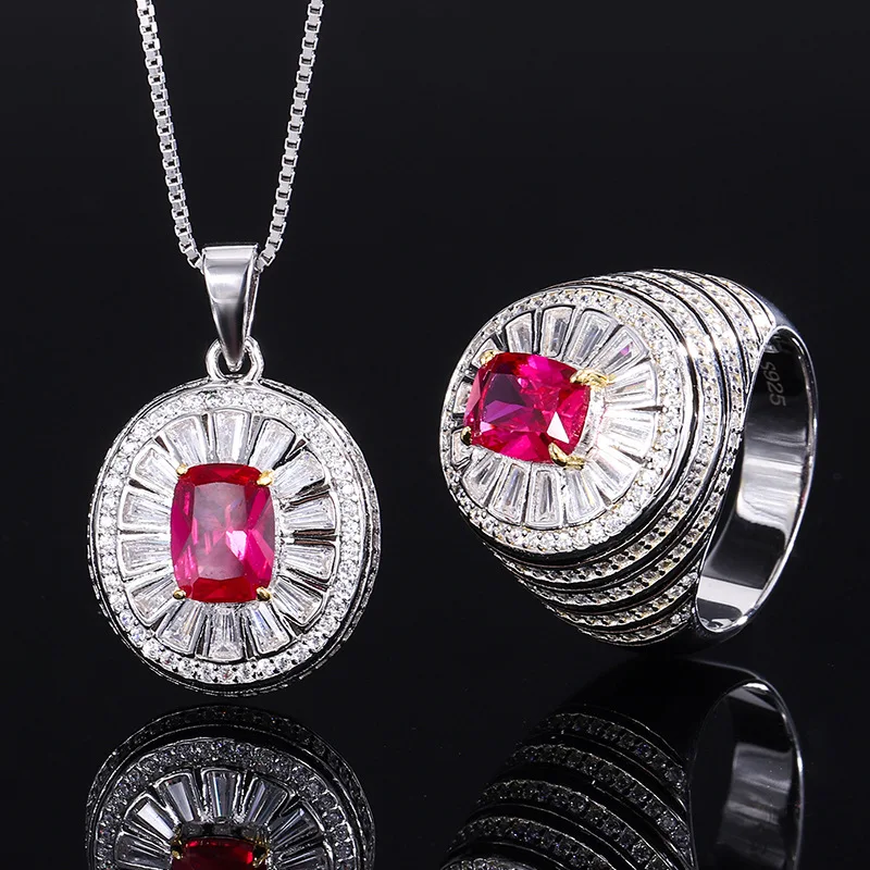 

Колье из серебра 925 пробы с искусственным Рубином