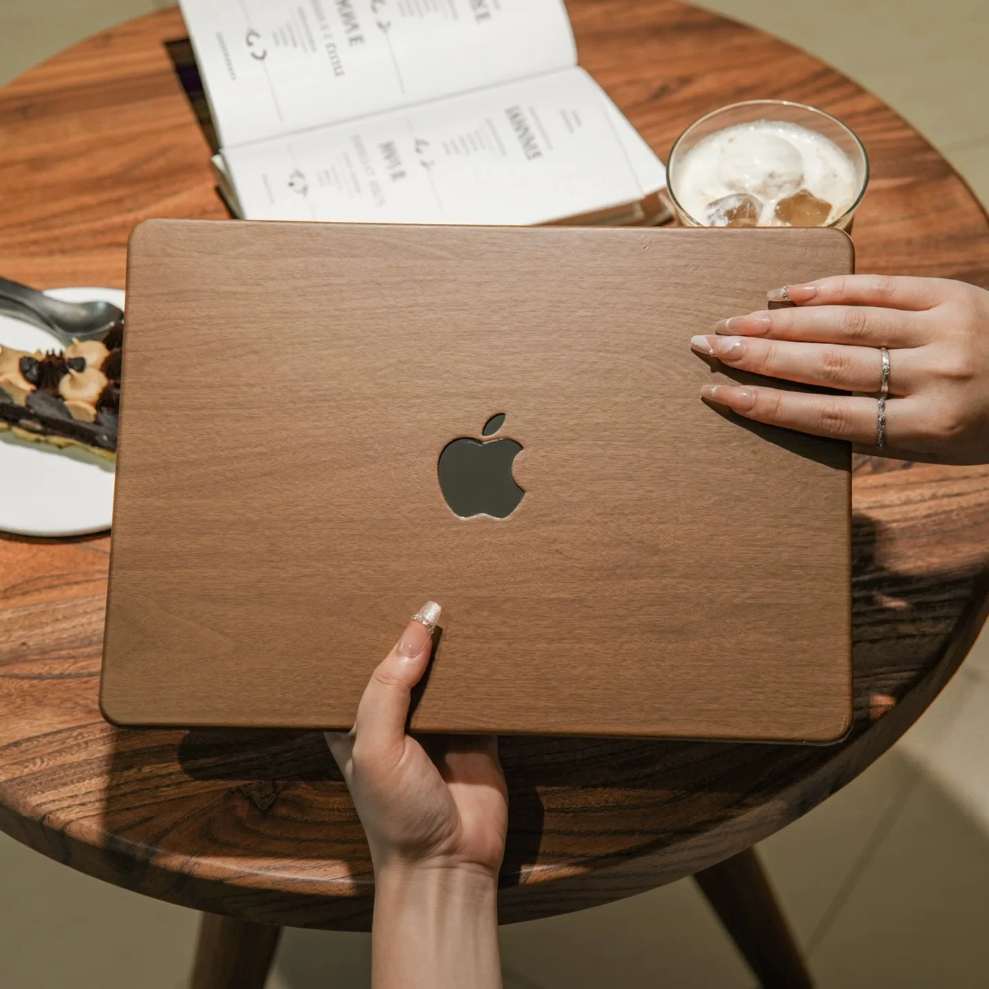 Фото Чехол для ноутбука 2026 года для MacBook Air 13.6 дюймов NeoM5 M4 M3 M2 A3240 A3113 A2681, ультратонкий матовый чехол №5