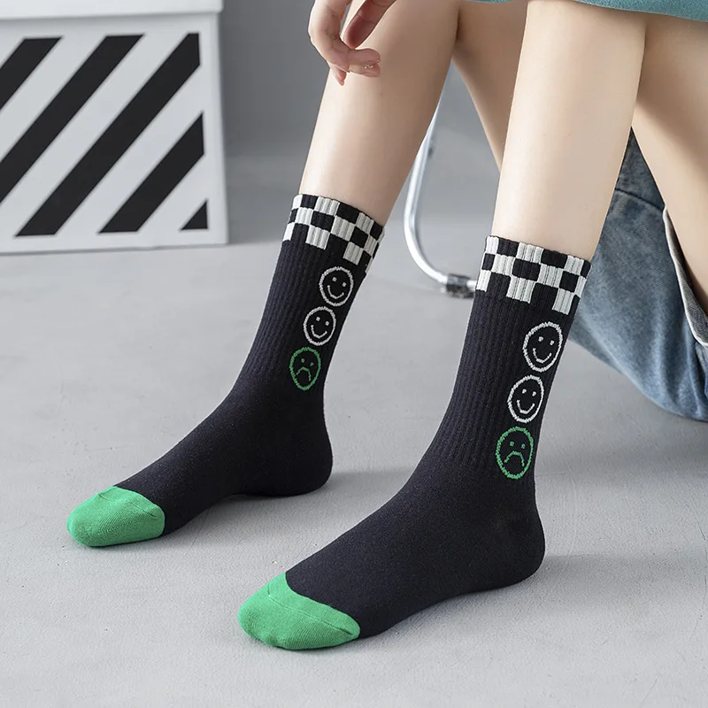 7 Pair/lot Cotton Hip Hop Women SocksGeometric Novelty Smiling Face Stripe Girl Lady Happy Skating Checkerboard Funny Socks