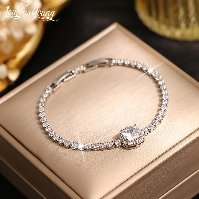 Квадратные Классические женские браслеты, элегантные темпераментные декоративные браслеты, Женские аксессуары, циркониевые камни, вечерние Live Jewelry