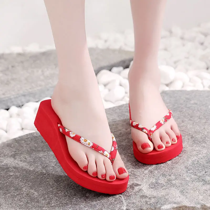 

Flip Flops Women's Summer Outdoor Wear New Little Daisy Fashion Flat Wedge Slippers Non-Slip Simple Beach Shoes Sandals