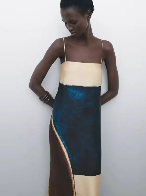 Юбка 2024 осенне-зимний новый продукт женское цельное платье с вырезом дрейфом и