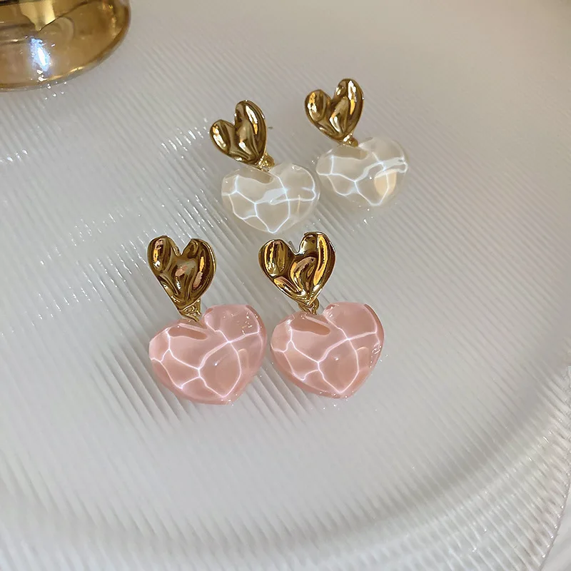 

2022 Korean New Sparkling Love Simple Earrings Sweet Temperament Fashion Small Fresh Earrings Female Jewelry