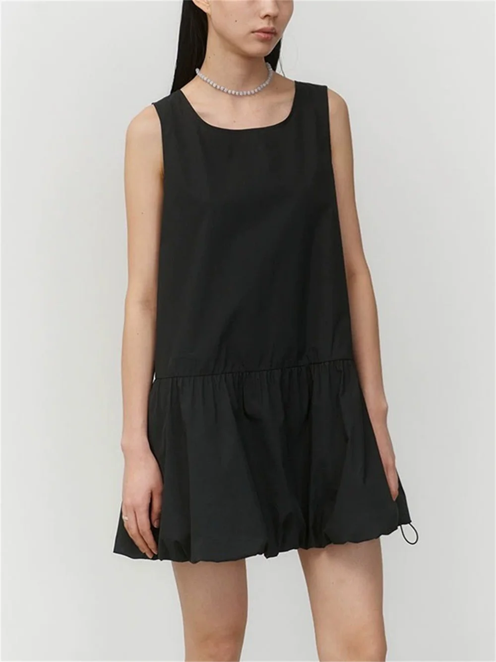 

Women Black O-Neck Sleeveless Ruffled Dress 2023 Summer New Ladies All-Match Straight Mini Bubble Robe