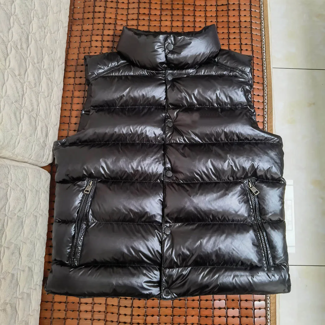 Winter New High Quality White Duck Down Vest Black Bodywarmer For Men Spring Winter Sleeveless Down Jacket Feather Waistcoat Zn
