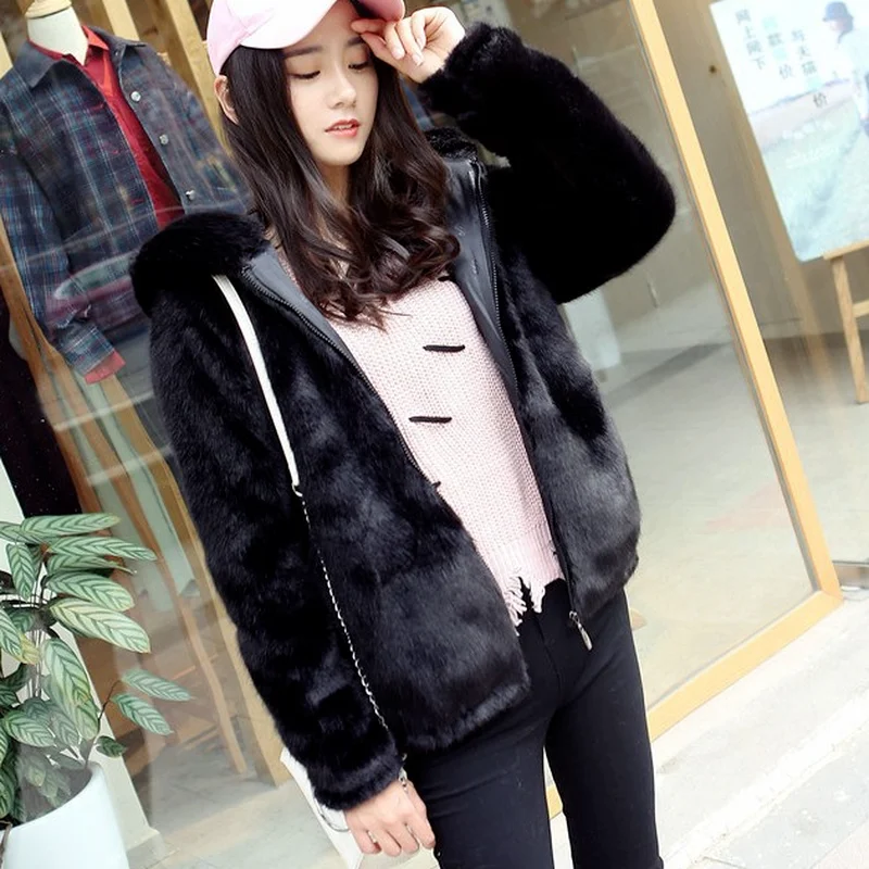 Rabbit Imitation Fur Winter Soft Mink Faux Fur Coat Warm Artificial Fur Hooded Oversized 2023 Fashion Women Jacket White Black