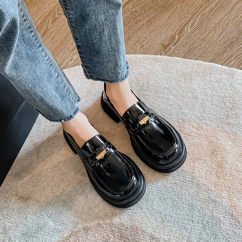 Vintage small leather shoes British style block heel soft sole casual professional single shoes women's size 41 to 43