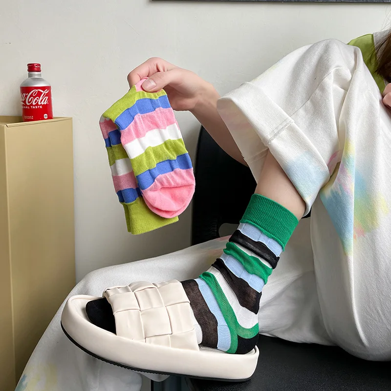 Korean Pleated Striped Mid-tube Socks Women's Contrast Color Harajuku Lantern Sock Trend Color Cotton Ins Tide Skateboard Socks