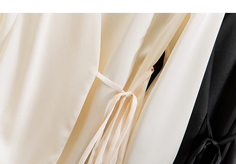 Рисунок 4 - Блузка Женская атласная с V-образным вырезом