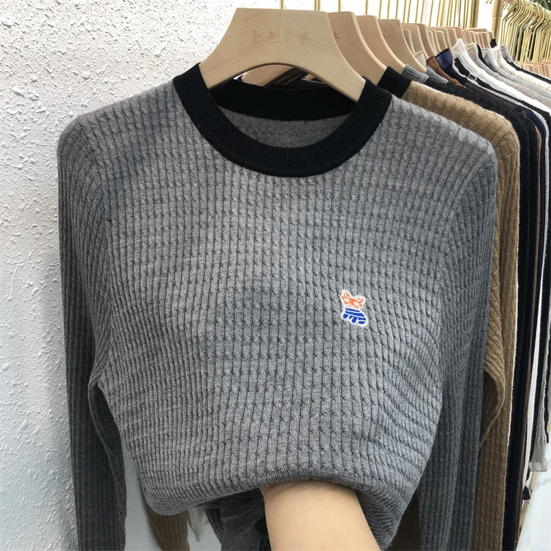 Осень и зима 2024 новый корейский шерстяной свитер с круглым вырезом вышитой нитью