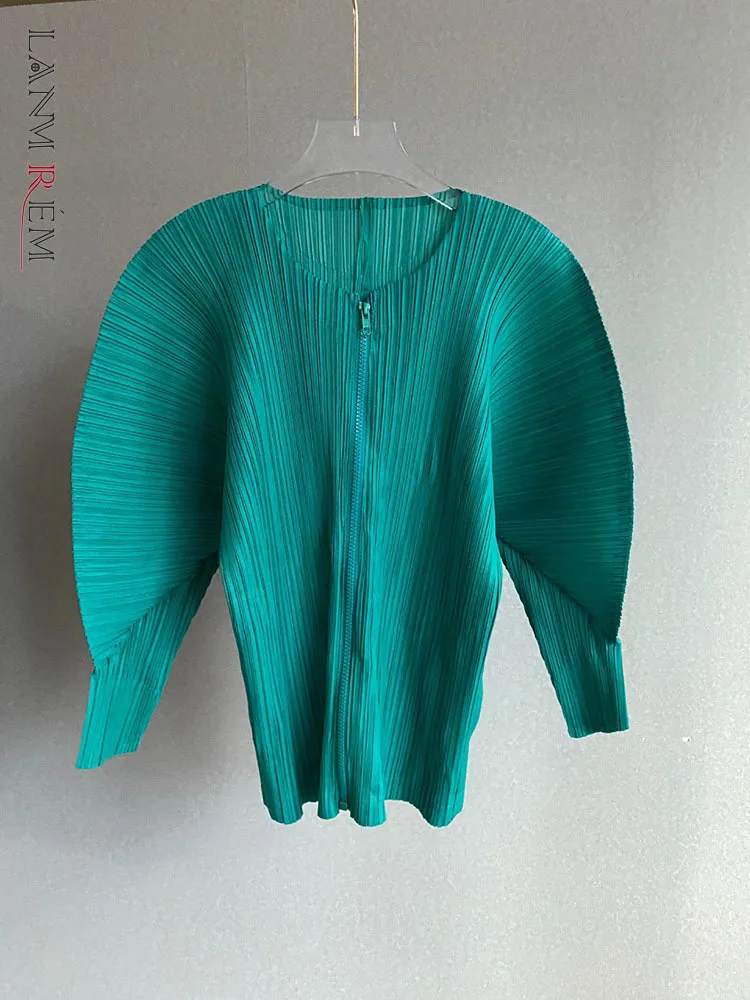 

LANMREM Женская плиссированная Однотонная рубашка с длинным рукавом на молнии с круглым воротником, Приталенная модель 2022, летняя женская модн...