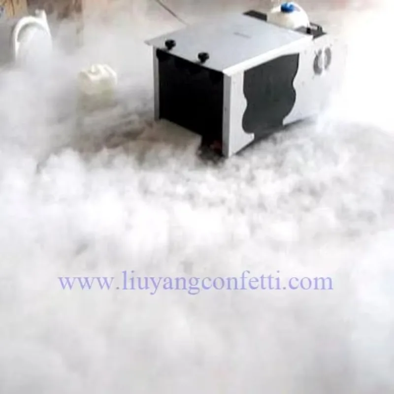 Фото Дымовая машина DMX Low Ground Dry Ice Smoke Machine для создания низкого дымового эффекта, генератор тумана для сцены, DJ-вечеринок, ночных клубов, свадеб и праздничного декора. №2