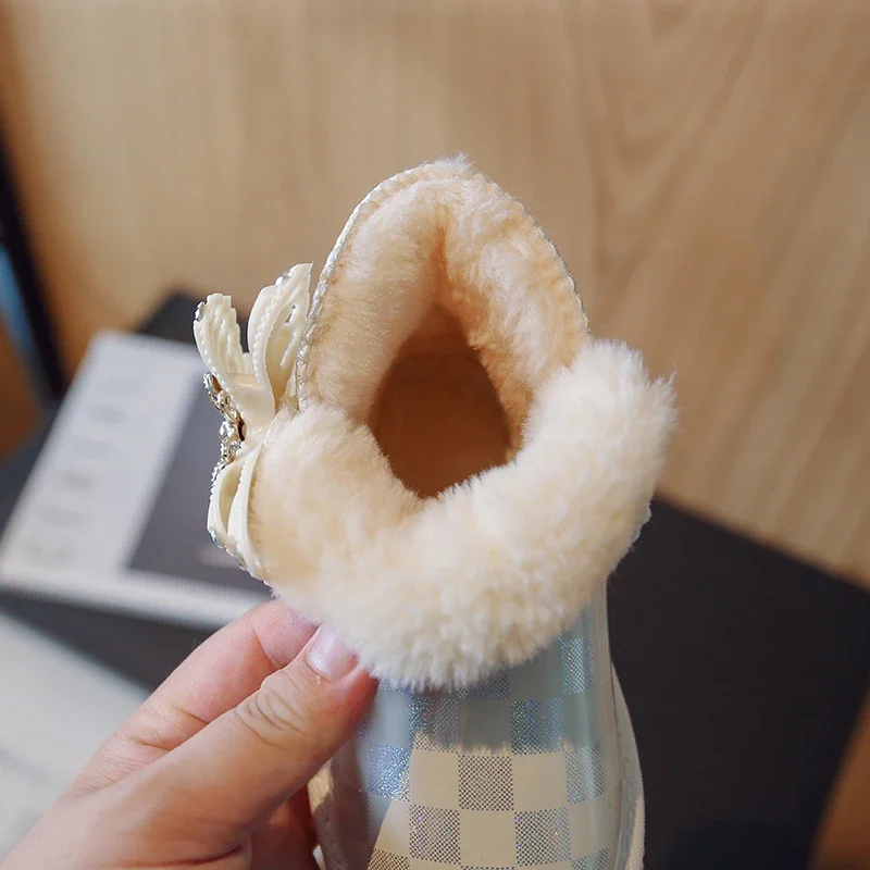 Winter Children Thermal Boots for Girls 2024 New Warm Thickened Checkered Metal Butterfly Sweet Princess Kids Ankle Snow