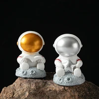 mini spaceman model home decoration decoration resin craft cake decoration creative gift astronaut car platform decoration