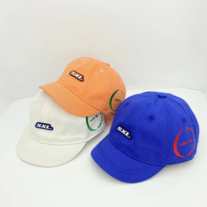 

Unisex Alphabet Short Brim Baseball Cap Embroidered Tactical Back Buckle Hat Outdoor Men's Women's Adjustable Hip Hop Chapeau