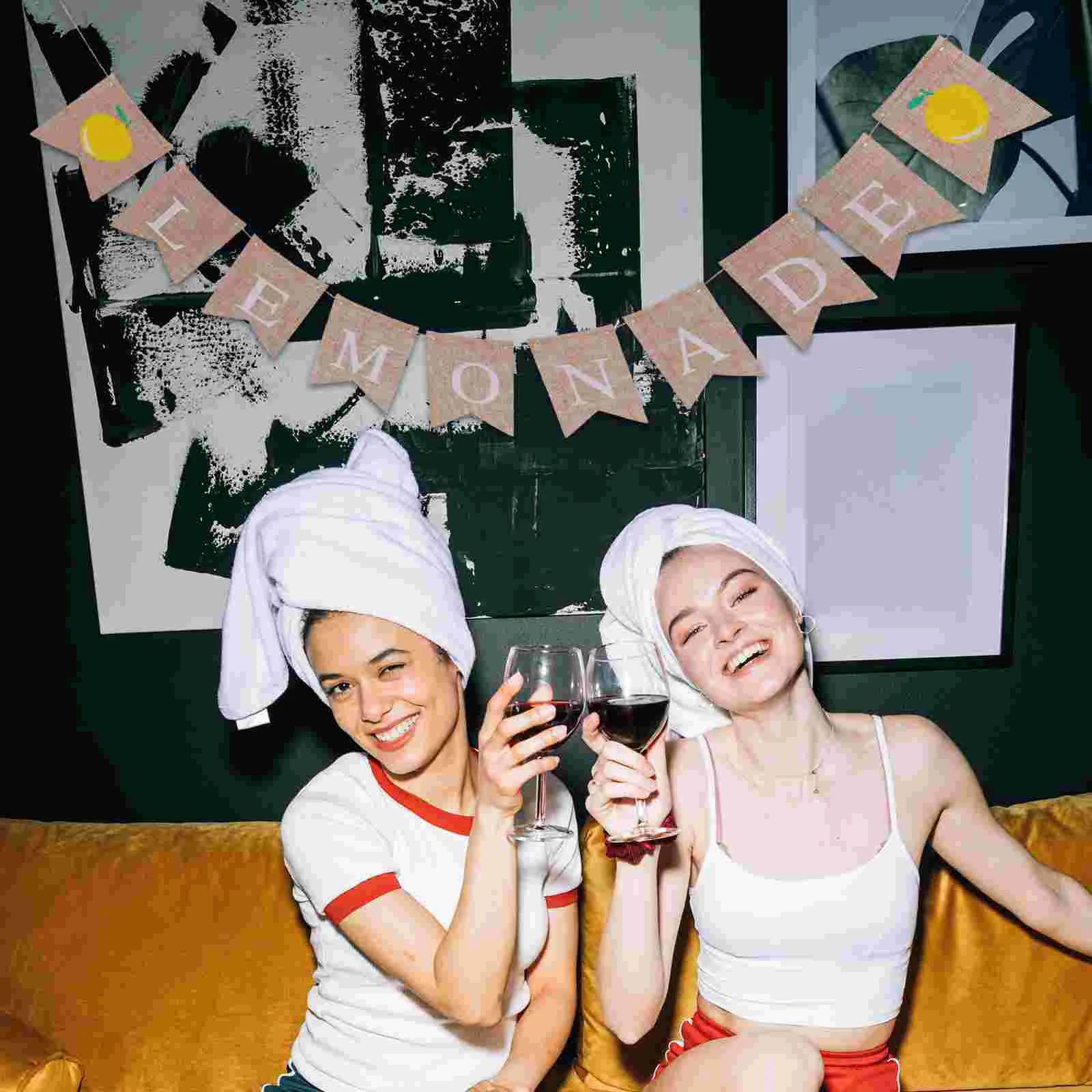 Декоративная гирлянда Ласточкин хвост