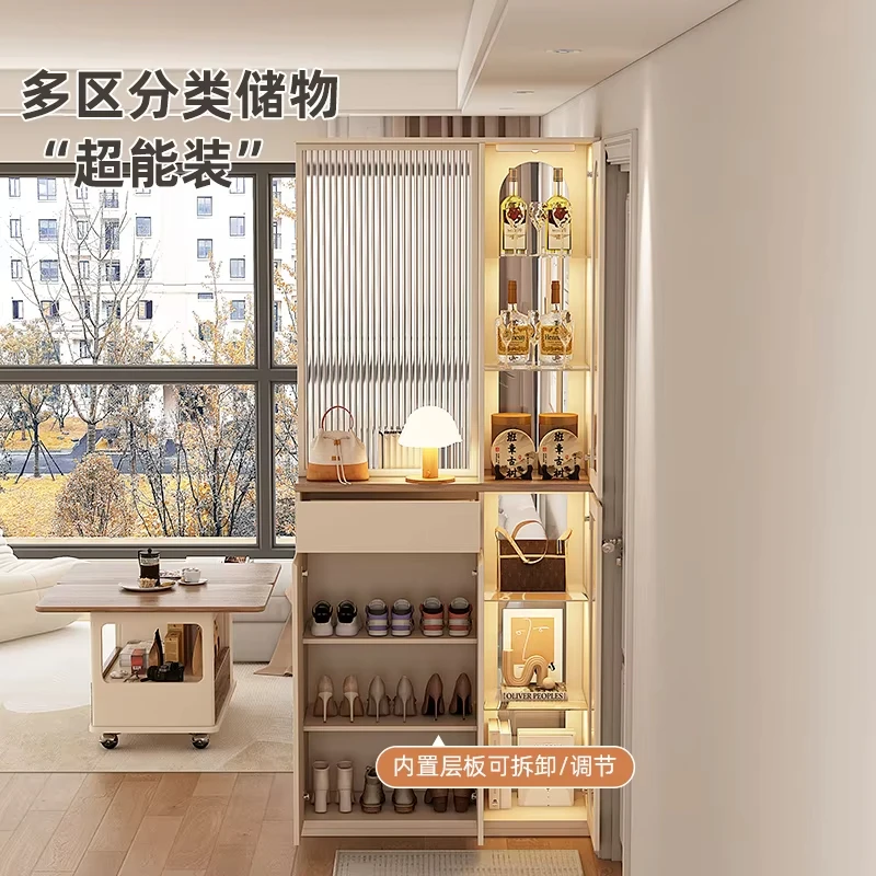 Спальня ванная комната дверь к кровати перегородка полустена блокировка унитаза