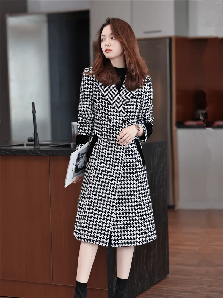 Women Elegant Plaid Long Blazer Trench Coat Jacket French Fashion Design Vintage Slim Double Breasted Windbreaker Female Outwear
