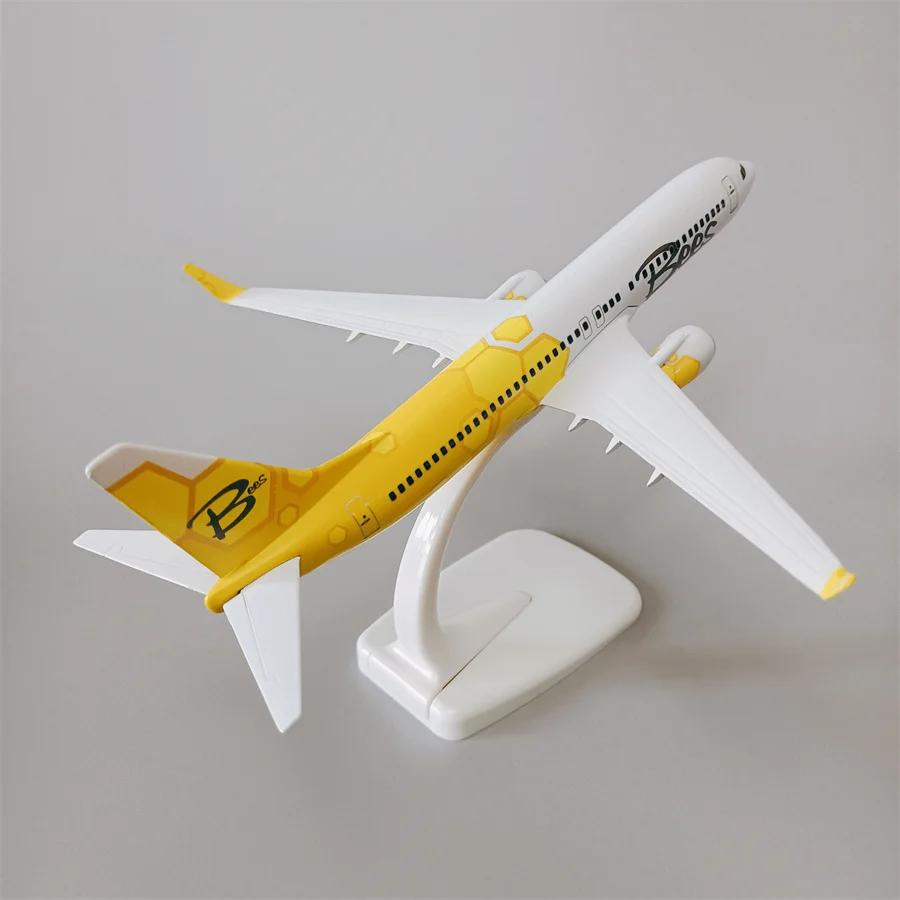

NEW 20cm Alloy Metal Ukraine Air BEES Airlines Boeing 737 B737 Airplane Model Diecast Air Plane Model Aircraft Kids Gifts Toys