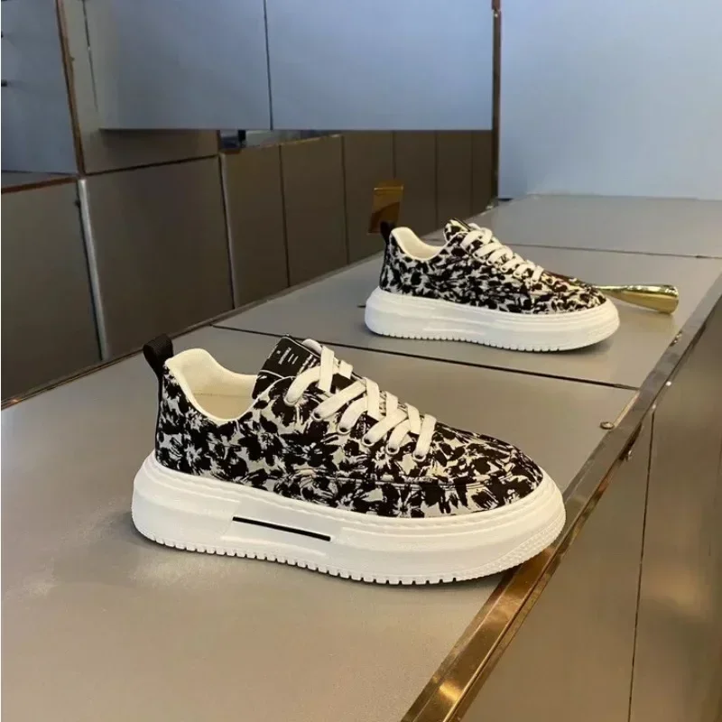 Мужские кроссовки размер 39 - 44 цвет в ассортименте