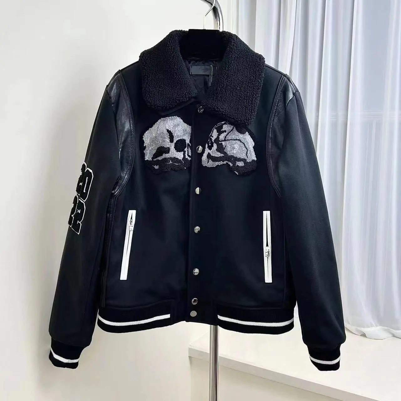 

Fashion Brand Bone Embroidery Thick Jacket Men Streetwear Warm Wool Blend Men Women Baseball Jacket Social Club Outfits Winter