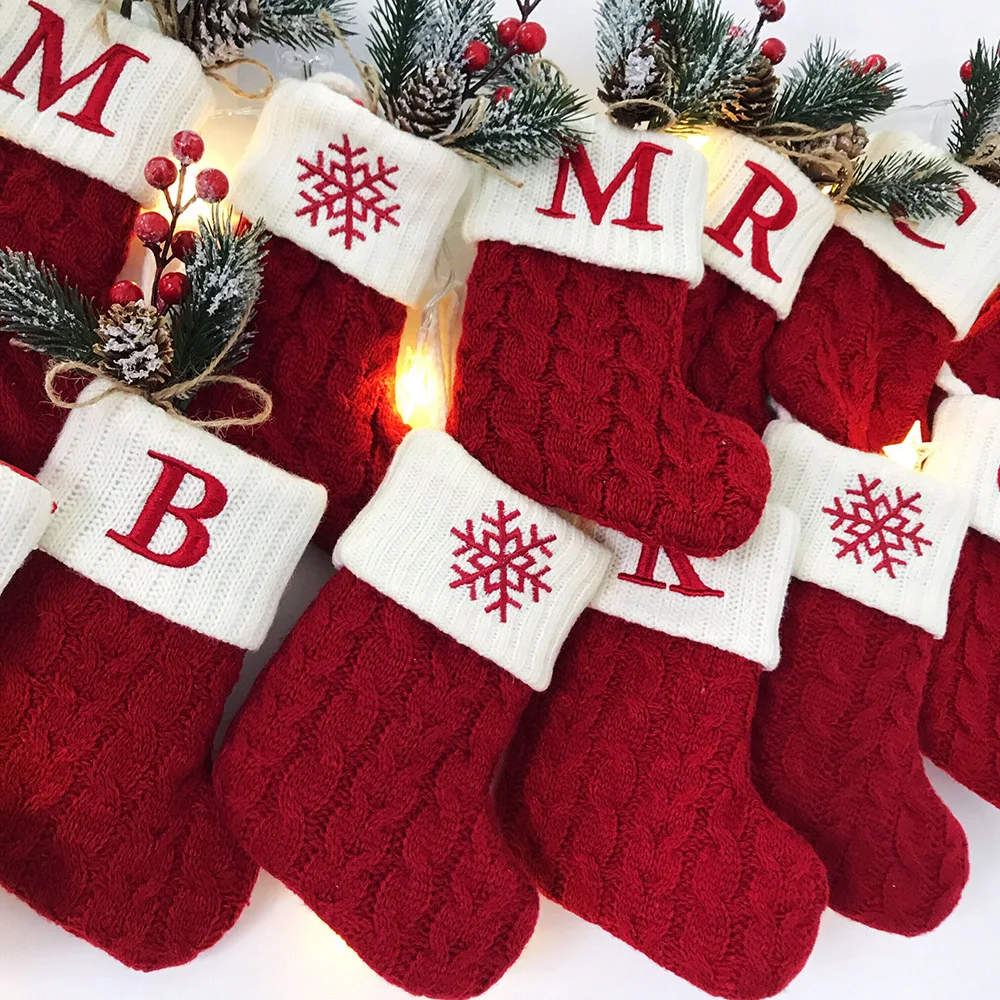 

Красные рождественские носки, снежинки, алфавит, рождественские вязаные чулки, украшения для рождественской елки, Рождественское украшение для дома, Рождество 2023