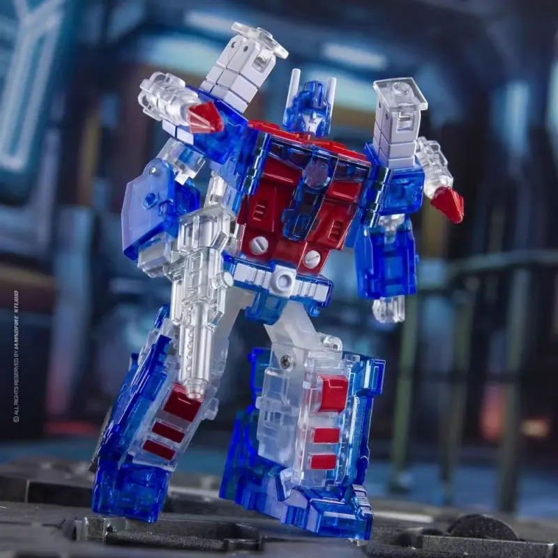 Фото В наличии НОВЫЙ DR.WU DW-E23 Ultra Magnus Color Transparent Edition Трансформация Малая масштабная фигурка Модель Коллекция игрушек №4