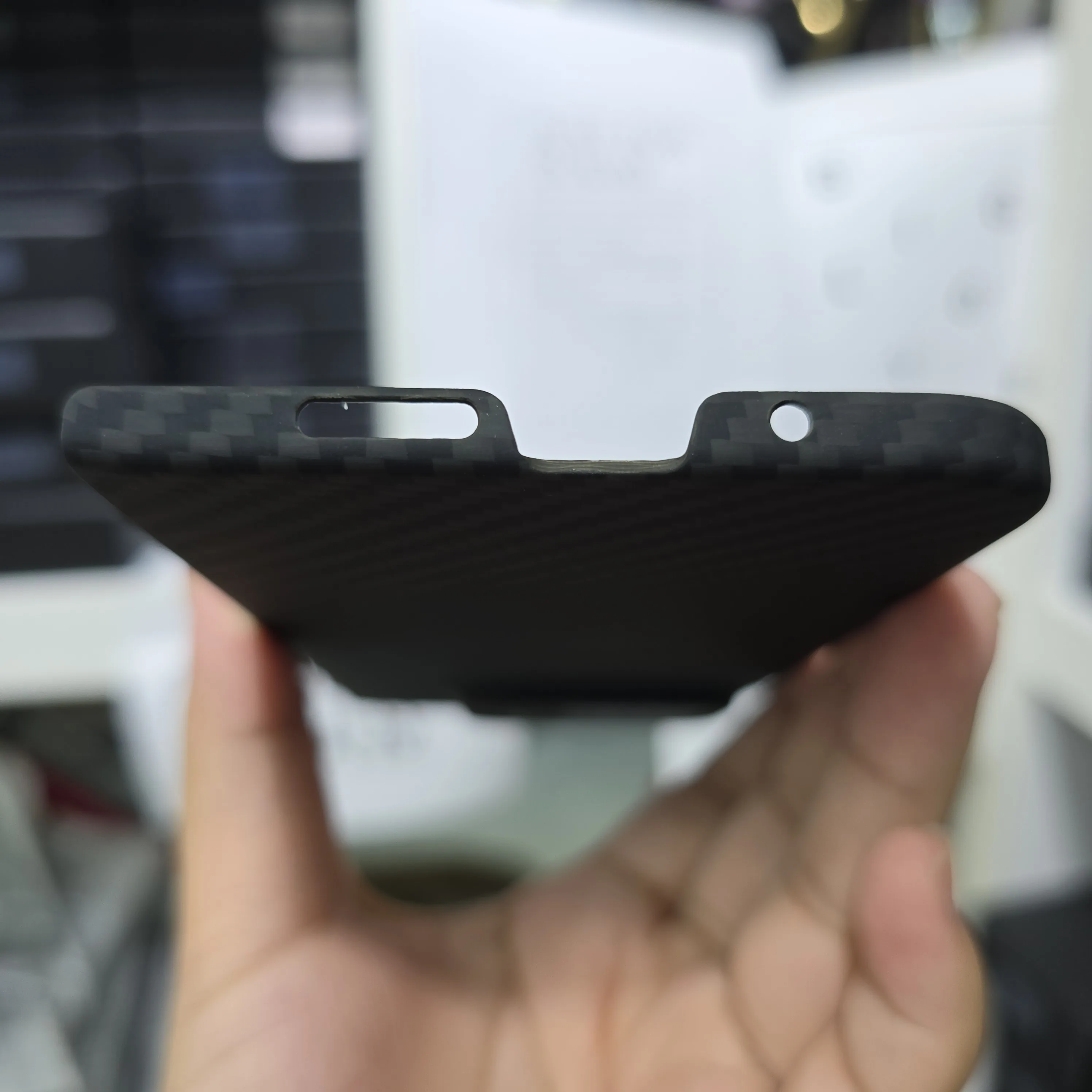 Роскошный 1500D Magsafe с магнитной беспроводной зарядкой из углеродного волокна для