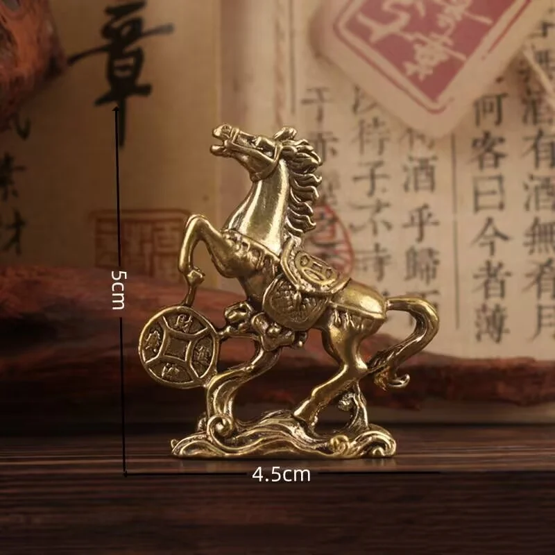 

Медная статуэтка лошади