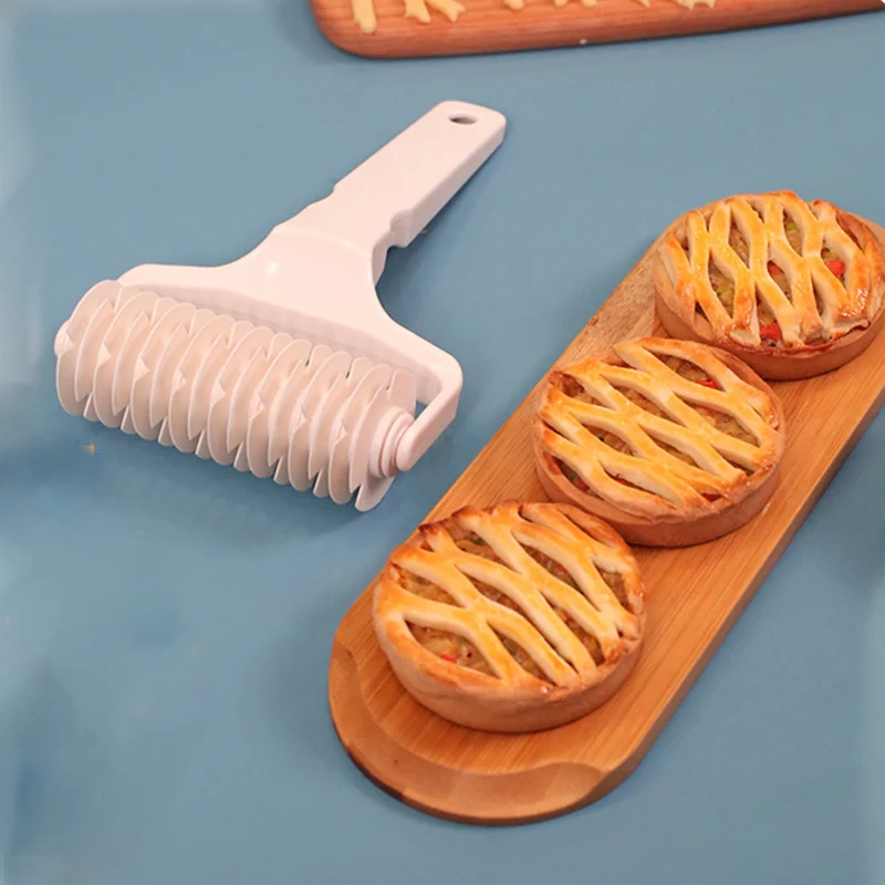 

Dough Pizza Pastry Crimpers Kitchen Cooking Baking Tools Plastic Net Knife Hob Wheel Knife Pastry Lattice Roller Cutter