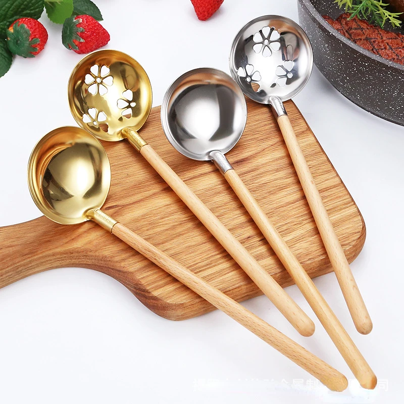 

304 Stainless Steel Soup Spoon Wooden Handle Hot Pot Spoon Anti Scalding Handle Leakage Ramen Spoon Household Kitchen Gadget