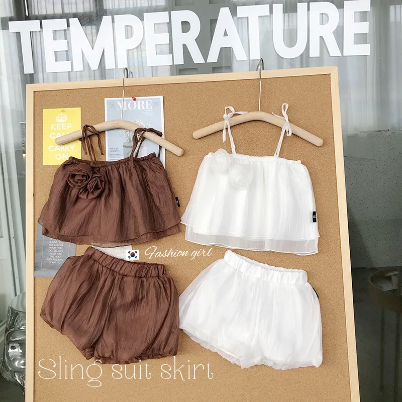 

Женский комплект одежды из шорт и шортов, без рукавов, с цветочным принтом