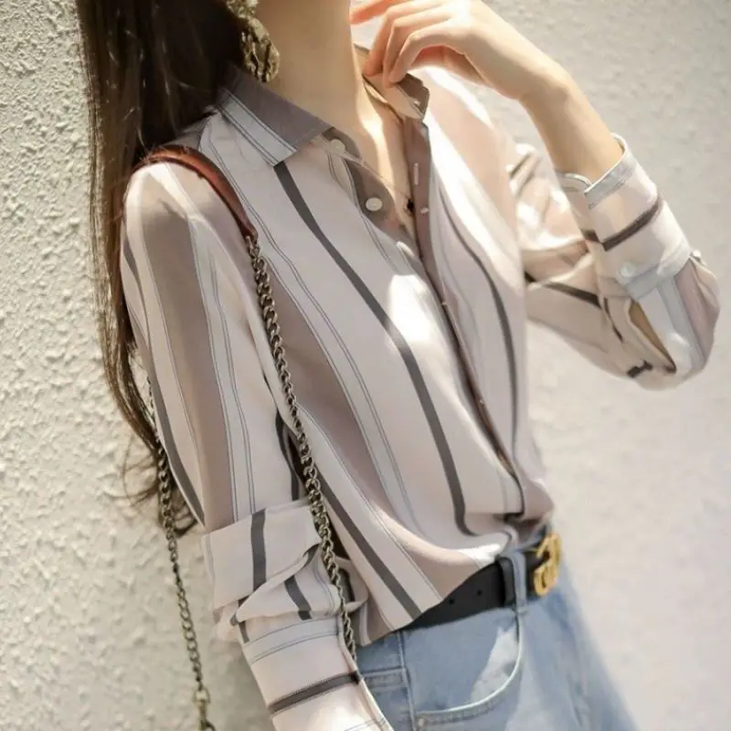 Spring Summer New Striped Chiffon Bottom Blouse Long Sleeve Loose Plus Size Shirt Tops Casual Korean Fashion Women Clothing