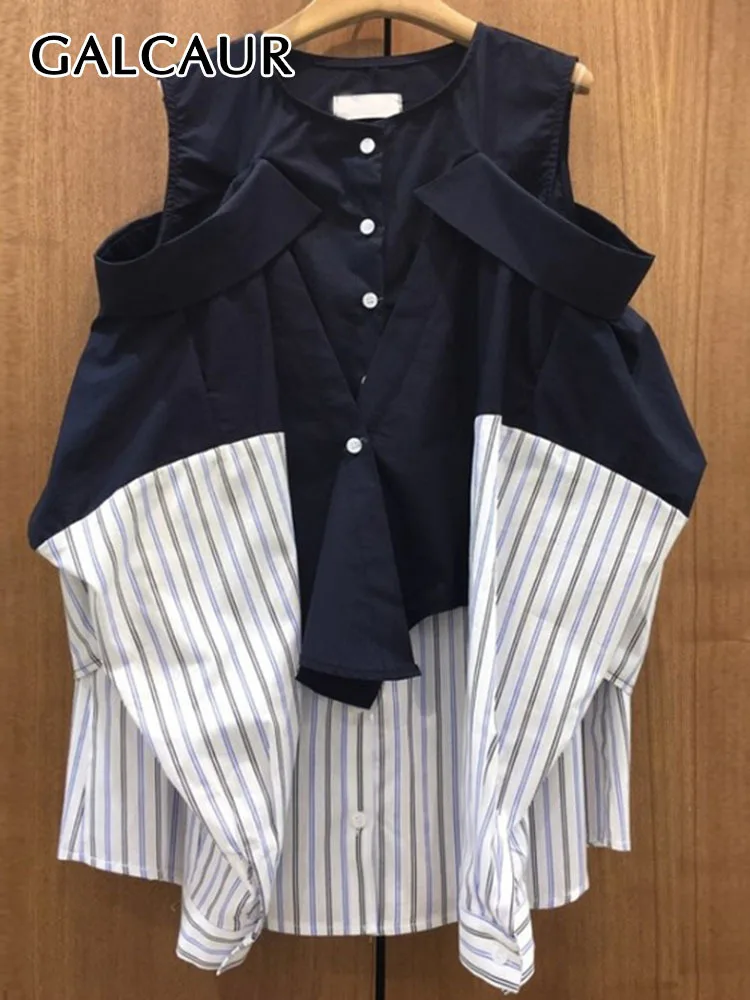 

Блузка женская с открытыми плечами, однобортная, составного кроя, в полоску