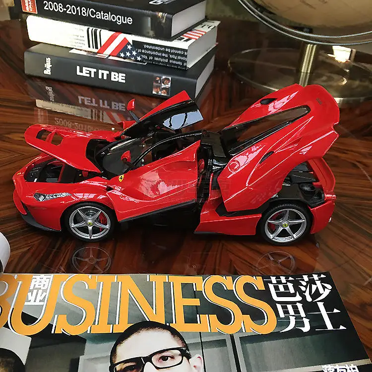 Bburago весы 1:18 Ferrari LaFerrari Premium Edition металлическая литая под давлением модель