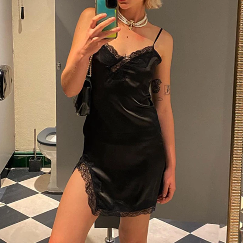 

Y2K Lace Trim Vintage Black Dress Chic Retro Women Spaghetti Strap Split Mini Dresses Fairycore Grunge Sexy V Neck Party Dress