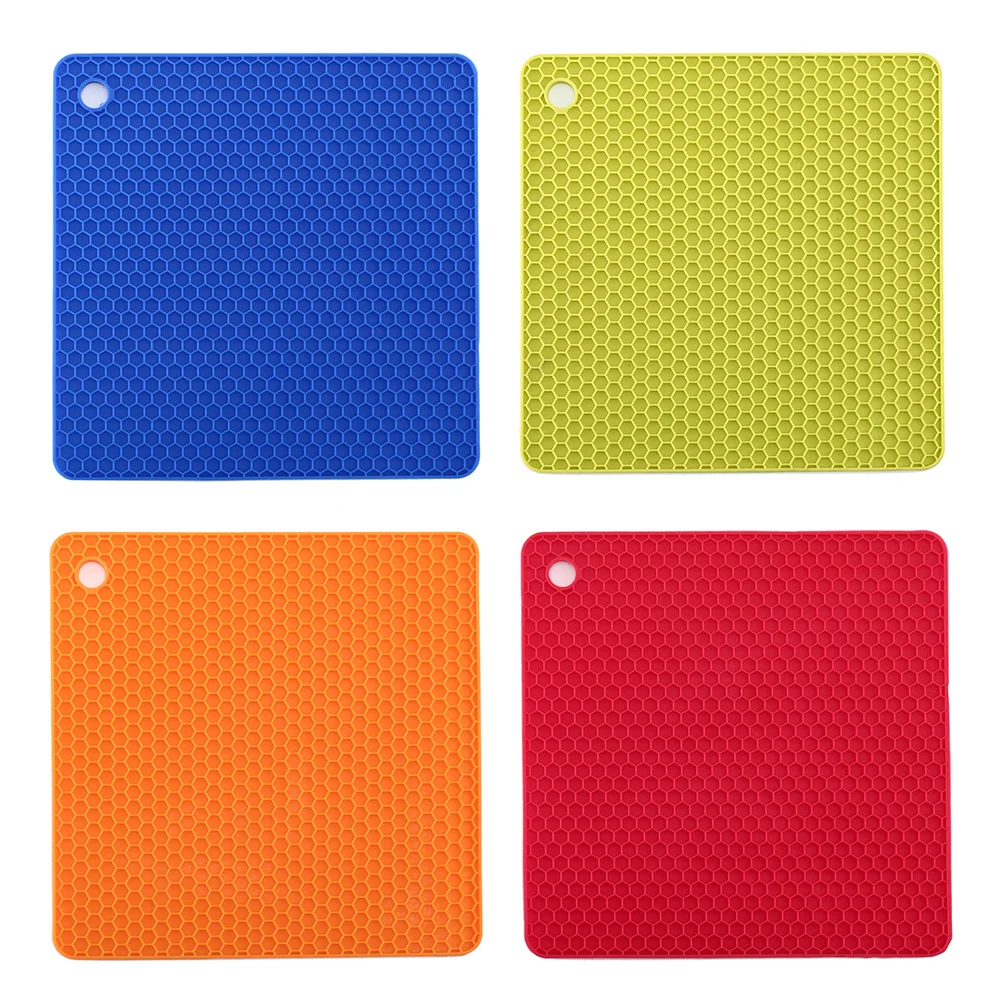 

4pcs Placemat Square Microwave Oven Placemat Coasters Table Mat Cushion for Home