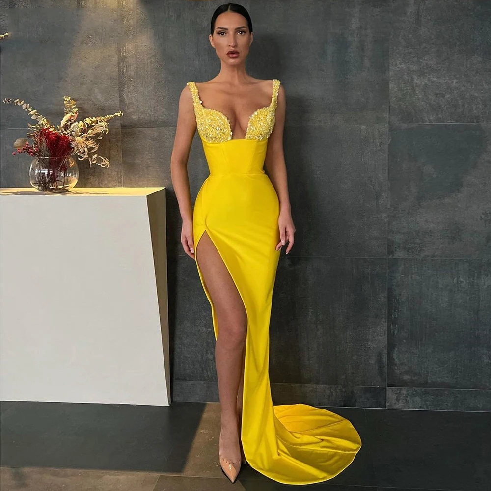 

Sexy Prom Dresses 2022 Spaghetti Straps Sweetheart Sleeveless Party Gowns Mermaid High Split Satin Sequined Robes De Soirée
